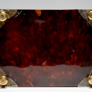 A Dutch colonial tortoise-shell and silver-mounted sirih casket, 17/18th C. — photo 9