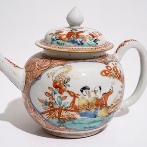 A Dutch-decorated Amsterdams bont teapot and cover, Qianlong — 照片 7