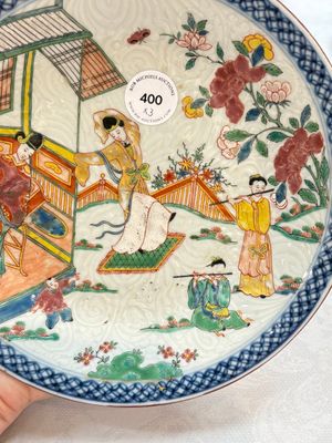 A Dutch-decorated Chinese plate, an Imari-verte dish and a blue and white dish, Kangxi/Yongzheng — photo 25