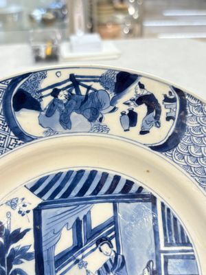 A Dutch-decorated Chinese plate, an Imari-verte dish and a blue and white dish, Kangxi/Yongzheng — photo 4