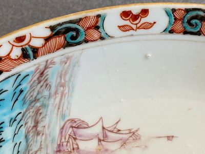 A Dutch-decorated Chinese porcelain plate with a merchant ship, Kangxi — 照片 4