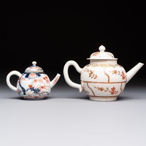 A Dutch-decorated Japanese teapot and an Imari teapot, Edo, 18th C. — photo 4