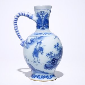 A Dutch Delft blue and white chinoiserie jug, 17th C. — 照片 4