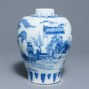 A Dutch Delft blue and white chinoiserie vase, last quarter 17th C. — 照片 1