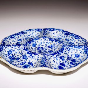 A Dutch Delft blue and white compartimented spice plate, early 18th C. — 照片 3