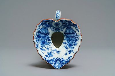 A Dutch Delft blue and white heart-shaped spittoon, 18th C.