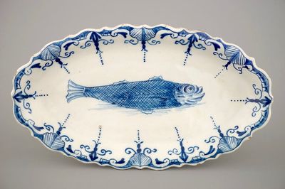 A Dutch Delft blue and white oval herring dish, 18th C.