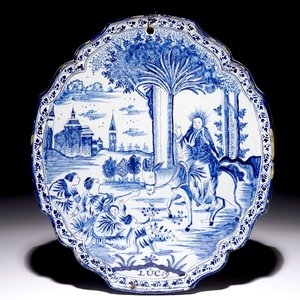 A Dutch Delft blue and white plaque with a biblical scene, 18th C. — photo 1
