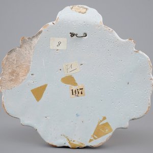 A Dutch Delft blue and white plaque with a sailboat, 18th C. — 照片 2