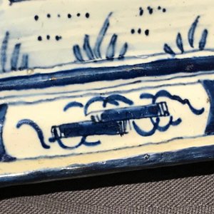 A Dutch Delft blue and white plaque with birds among flowers, 18th C. — photo 7