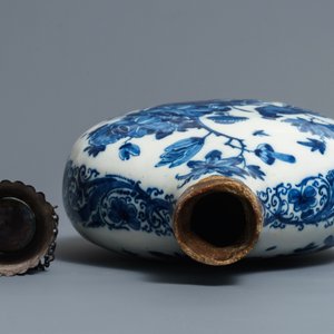 A Dutch Delft blue and white silver-mounted pilgrim's flask, early 18th C. — 照片 7