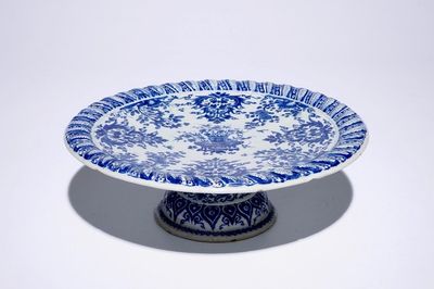 A Dutch Delft blue and white tazza with floral ornamental design, ca. 1700