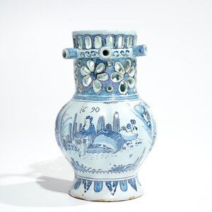 A Dutch Delft blue, white and manganese chinoiserie puzzle jug, dated 1690 — photo 3