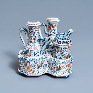 A Dutch Delft cashmere palette cruet set and shaker on stand, 1st quarter 18th C. — photo 1