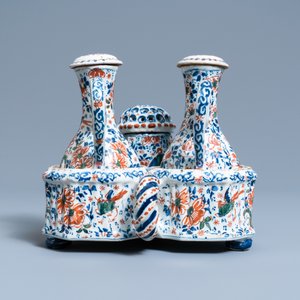 A Dutch Delft cashmere palette cruet set and shaker on stand, 1st quarter 18th C. — photo 4