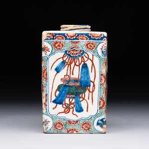 A Dutch Delft cashmere palette tea caddy, early 18th C. — photo 1