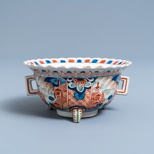 A Dutch Delft cashmere palette tripod bowl, 1st quarter 18th C. — photo 1