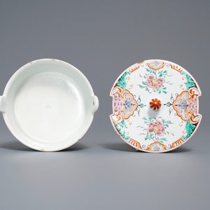 A Dutch Delft doré butter tub and cover, 18th C. — photo 6