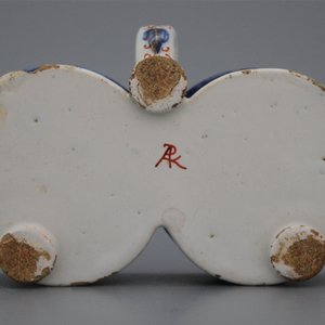 A Dutch Delft doré cruet stand ca. 1705-1720 — photo 1