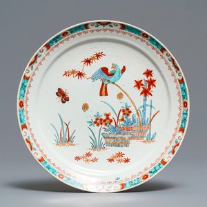 A Dutch Delft doré Kakiemon-style plate with a parrot, early 18th C. — 照片 1