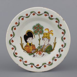 A Dutch Delft polychrome orangist double royal portrait plate, 18th C. — photo 1