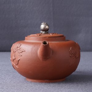 A Dutch Delft silver-mounted yixing style red earthenware teapot and cover, 1st quarter 18th C. — 照片 16