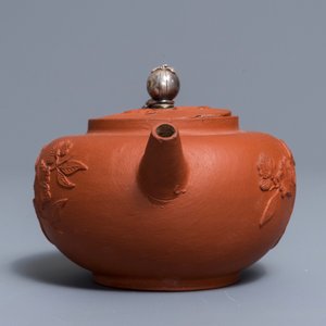 A Dutch Delft silver-mounted yixing style red earthenware teapot and cover, 1st quarter 18th C. — 照片 4