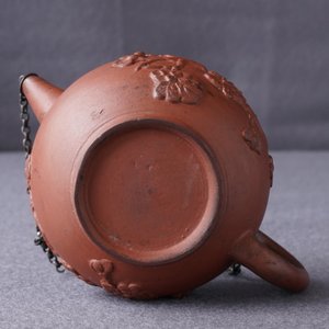 A Dutch Delft silver-mounted yixing style red earthenware teapot and cover, 1st quarter 18th C. — 照片 17