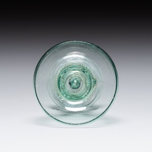 A Dutch or German green glass rummer, 2nd quarter of the 17th C. — 照片 6