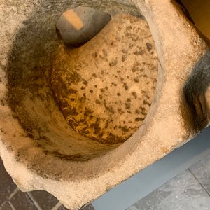 A Fatimid marble kilga, Egypt, 11/12th C. — photo 12