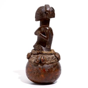 A female Luba calabash figure, D.R. Congo, mid 20th C. — photo 5