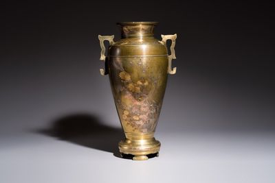 A fine and large Japanese mixed-metal bronze vase with handles, signed 'Dai Nihon Teikoku Ishikawa-ken Kanazawa Dōgyoku Kaisha sei', Meiji, 19th C.