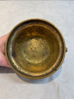 A fine and rare Chinese gilt cloisonné tripod censer with floral design and 'luduan' handles, Jingtai mark, 17th C. — photo 6