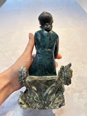 A fine and rare Chinese polychrome figure of a lady, Ye Yunhong Zhi 葉運紅製 mark, Republic — foto 3