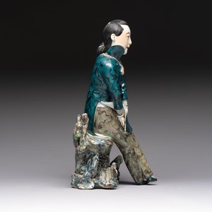 A fine and rare Chinese polychrome figure of a lady, Ye Yunhong Zhi 葉運紅製 mark, Republic — foto 5