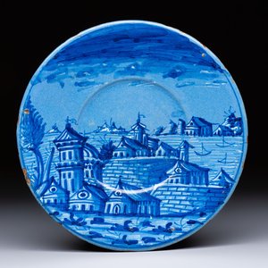 A fine and rare Italian maiolica 'Fortified Townscape' plate, Venice, dated 1627 — photo 1