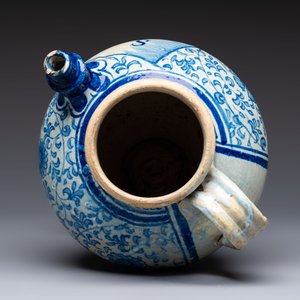 A fine blue and white Antwerp maiolica wet drug jar, 16th C. — 照片 7