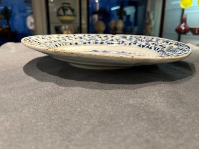 A fine blue and white armorial dish, Verstraeten workshop, Haarlem, ca. 1650-1660 — photo 7