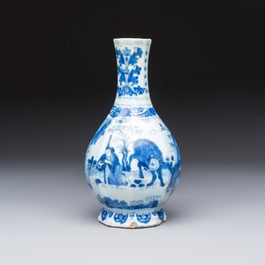 A fine blue and white Dutch Delft chinoiserie vase in Transitional style — photo 1
