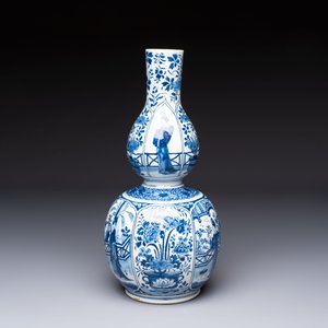 A fine blue and white Dutch Delft double gourd Kangxi-style chinoiserie vase, early 18th C. — 照片 4