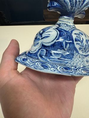 A fine blue and white Dutch Delft five-piece chinoiserie garniture — photo 110