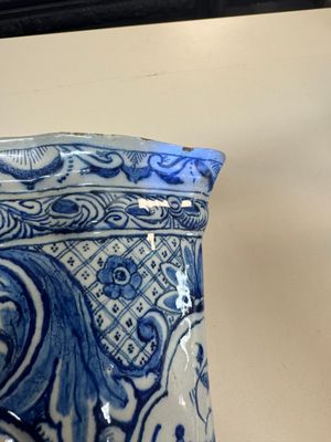 A fine blue and white Dutch Delft five-piece chinoiserie garniture — photo 42
