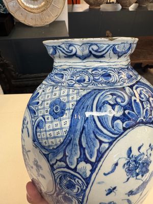 A fine blue and white Dutch Delft five-piece chinoiserie garniture — photo 56