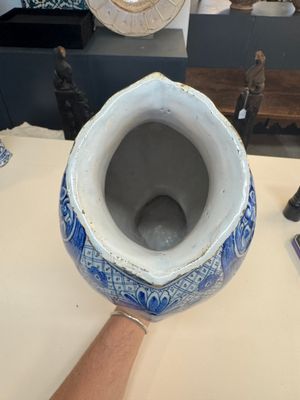 A fine blue and white Dutch Delft five-piece chinoiserie garniture — photo 73