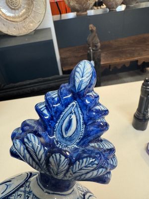 A fine blue and white Dutch Delft five-piece chinoiserie garniture — photo 80