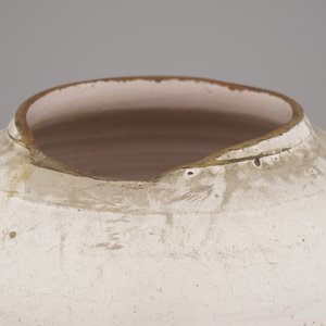 A fine Brussels faience tobacco jar "Tabac de Maraingo", 18th C. — photo 5
