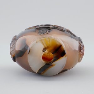 A fine Chinese agate snuff bottle, 18/19th C. — photo 5