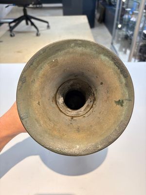 A fine Chinese archaistic bronze 'Gu' vase, Ming — photo 9