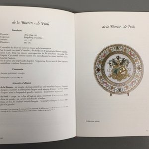 A fine Chinese Belgian market armorial plate of Bistrate impaling Proli, Qianlong, ca. 1736 — 照片 4