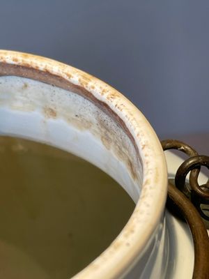 A fine Chinese blue and white 'Bleu de Hue' 'landscape' teapot with bronze mount, Chenghua mark, 18/19th C. — 照片 8